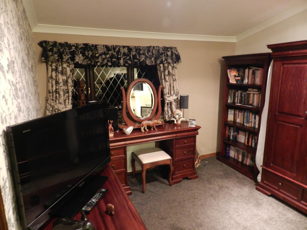 The Old School And Betty'S B&B Whitehaven Bilik gambar